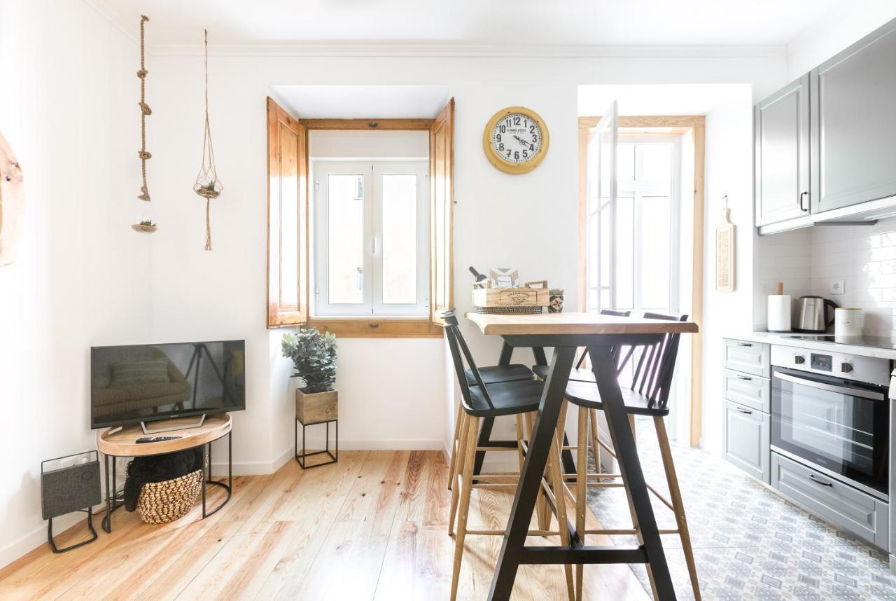Feel Home In This Stunning Renovated Nest In Graca Lisboa Dış mekan fotoğraf