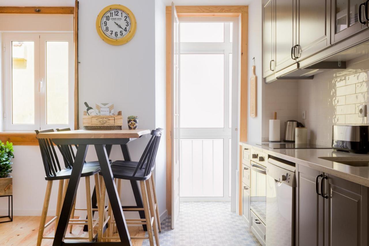 Feel Home In This Stunning Renovated Nest In Graca Lisboa Dış mekan fotoğraf